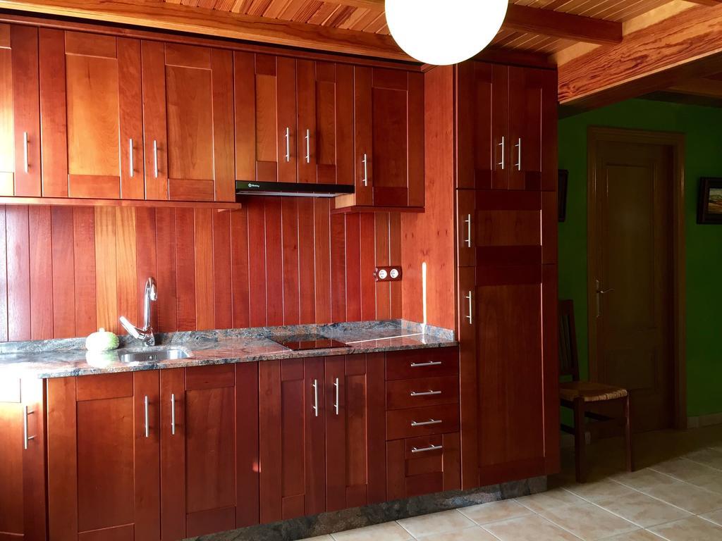 Apartamentos Rurales Casa Ron Coana Exteriör bild